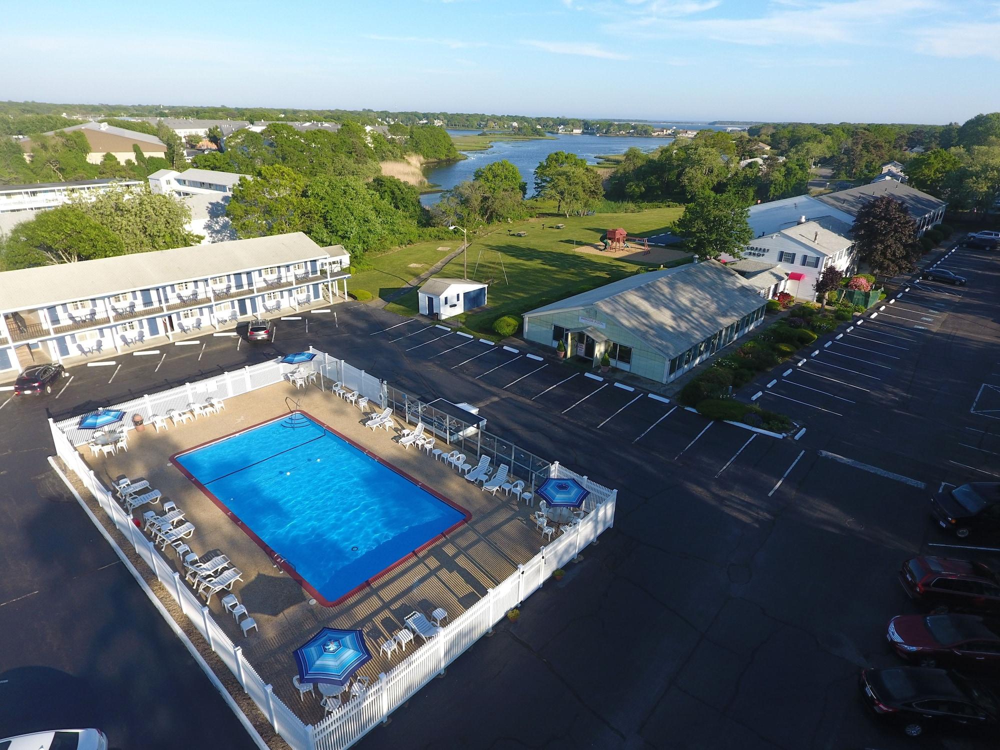 Uncommoner Hotel By Reverie Boutique Collection West Yarmouth Extérieur photo