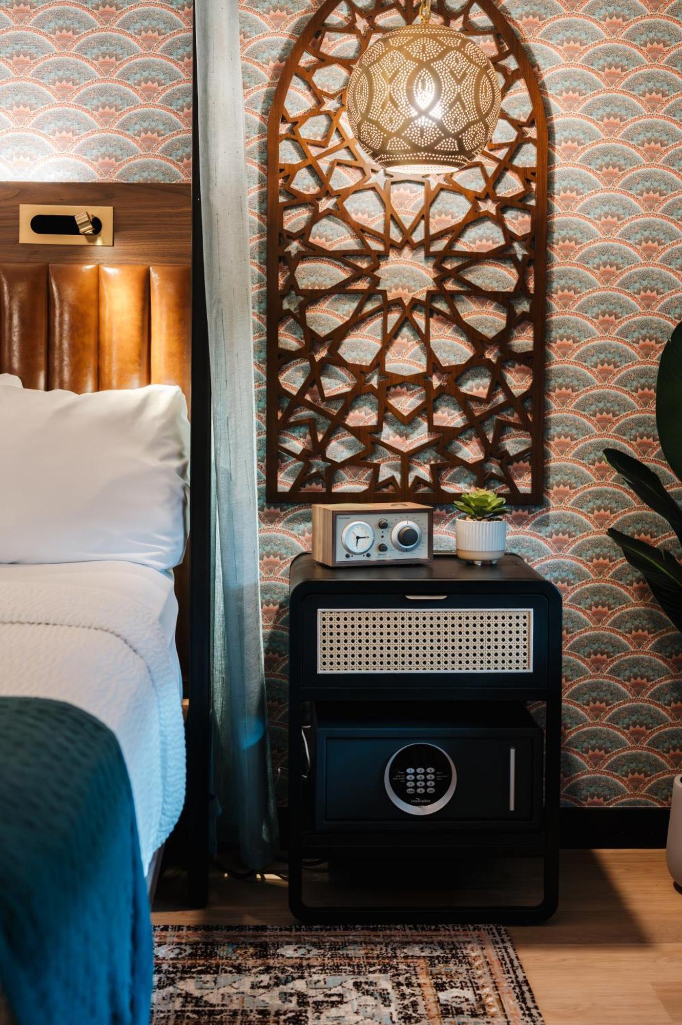 Uncommoner Hotel By Reverie Boutique Collection West Yarmouth Extérieur photo